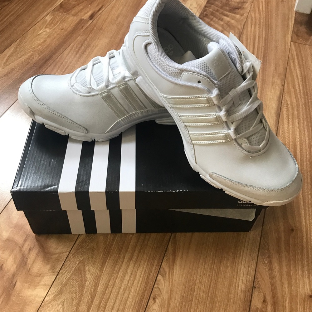 🆕 adidas Tennis Shoes size 8 - Picture 6 of 7